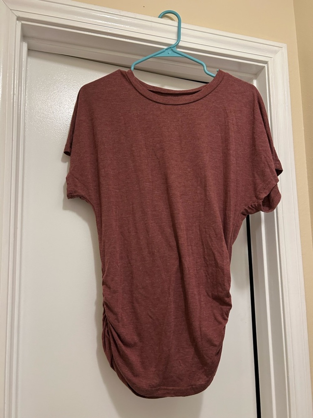 Simple Short Sleeve Top in Burgundy